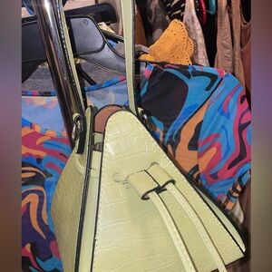 SHEIN Lime Pyramid Bag